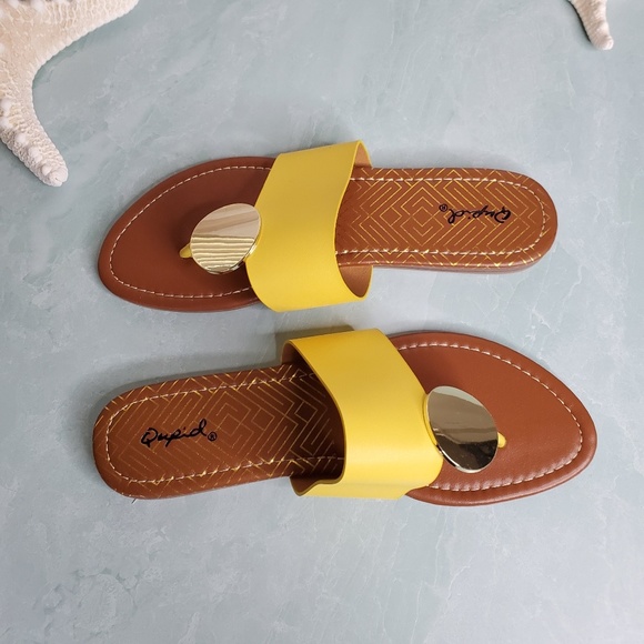 NEW Yellow Ornament Thong Sandal - Picture 5 of 8